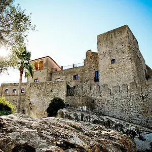Tugasa Castillo De Castellar 3*, Castellar de la Frontera España