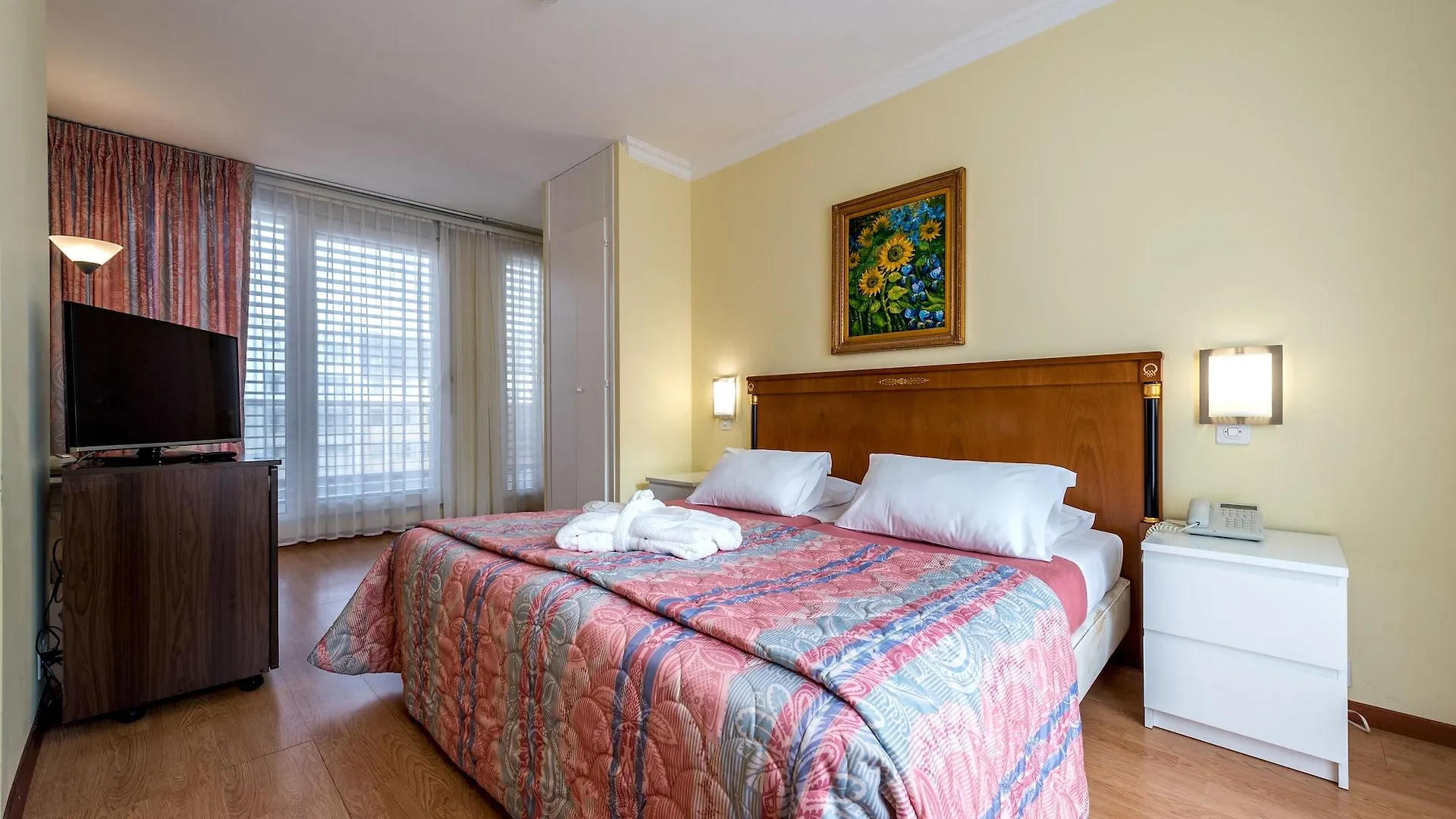 ****  Hotel Churchill Geneva Switzerland